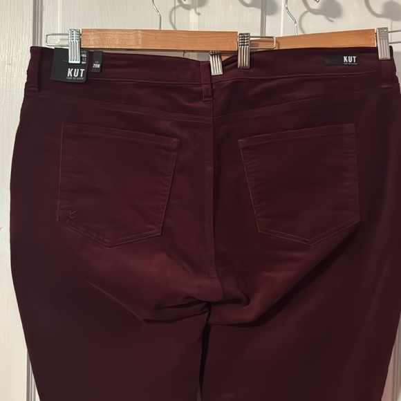Kut from the Kloth NWT Diana High Rise Skinny Corduroy Pants Size 20W Color Wine - Picture 8 of 14